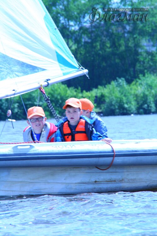 Фоторепортаж с парусной практики флотилии Флагман, прошедшей в июне 2017 года.